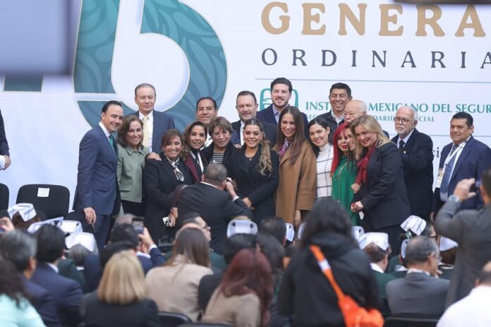 Asiste Gobernadora a la Asamblea General Ordinaria del IMSS en la Ciudad de México -AlternativaTlx