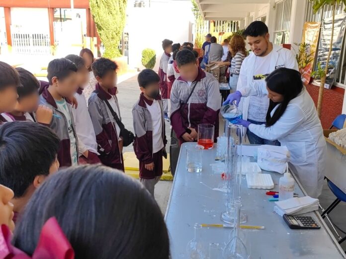 Celebra UATx el 30 Aniversario de la Escuela Secundaria Técnica No. 36 - AlternativaTlx