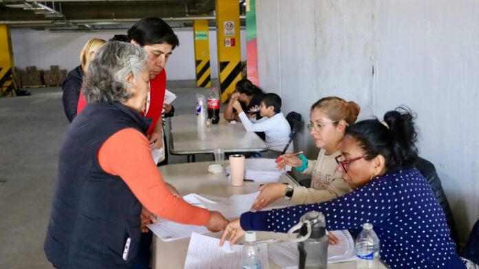 Gobierno Estatal Cumple con Prestaciones de Fin de Año a Trabajadores de la Educación -AlternativaTlx