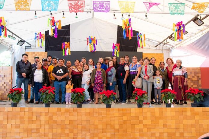 La “Feria Artesanal Decembrina” Llega al Museo Nacional de Culturas Populares -AlternativaTlx
