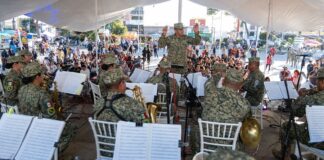 La Banda de Música de la VI Región Militar Brilla en Zacatelco Durante la Feria 2025 -AlternativaTlx