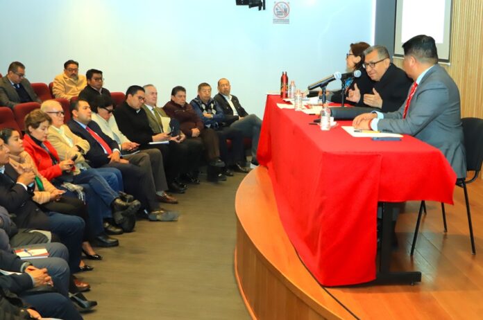 La UATx Seguirá Afianzando sus Posgrados: Rector - AlternativaTlx