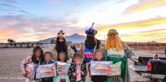 Niñas y Niños de 25 Comunidades Recibieron ya la Magia de los Reyes Magos Acompañados de Chava Santos -AlternativaTlx