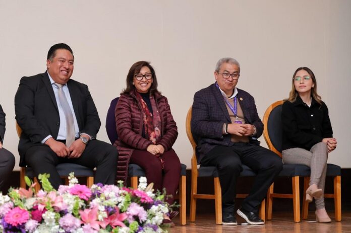 Reciben Estudiantes del CONALEP Apoyo de Empresarios Tlaxcaltecas para el Impulso de Proyectos -AlternativaTlx