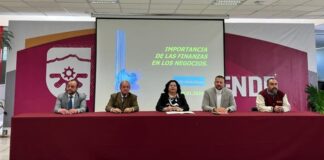 UPTX Realizó Coloquio de Ingeniería Financiera -AlternativaTlx