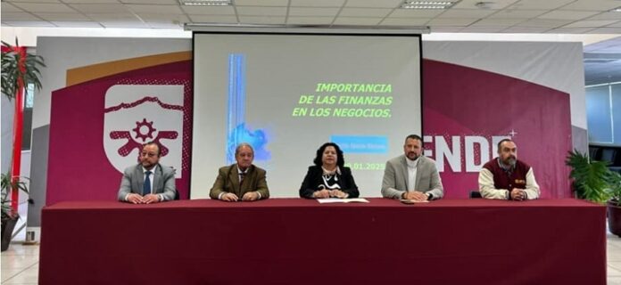 UPTX Realizó Coloquio de Ingeniería Financiera -AlternativaTlx