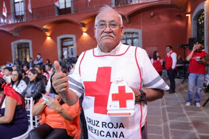 Arranca Colecta Anual de Cruz Roja en Tlaxcala; Gobernadora Entrega Ambulancia- AlternativaTlx Arranca Colecta Anual de Cruz Roja en Tlaxcala; Gobernadora Entrega Ambulancia- AlternativaTlx
