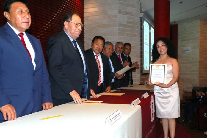 Concluyen su Formación en la UATx Especialistas en Cuencas Hidrográficas - AlternativaTlx
