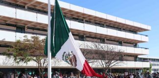 La UAG conmemora el Día de la Bandera - AlternativaTlx