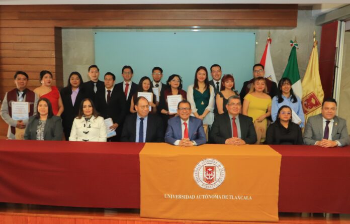 Mantiene la UATx un Alto Compromiso con la Sociedad Tlaxcalteca: Rector - AlternativaTlx
