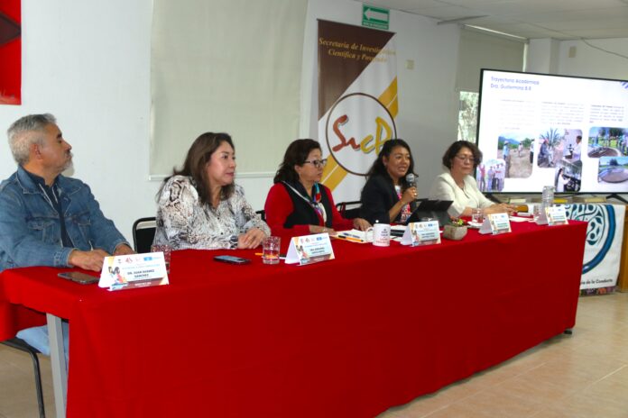 Mujeres Científicas Analizan en la UATx los Factores que Influyen en la Escasez de Agua - AlternativaTlx