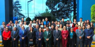 Reciben 3,416 estudiantes de la UATx Beca Institucional - AlternativaTlx