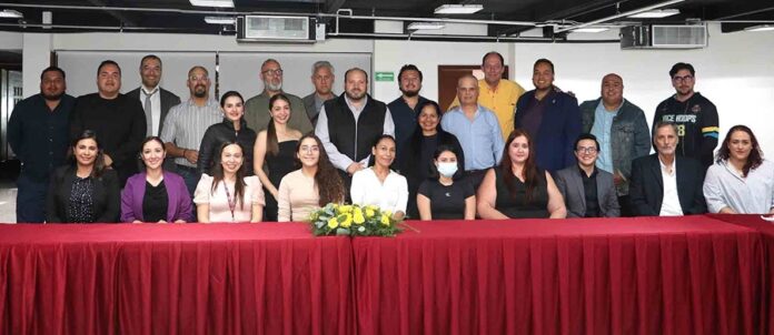 Alistan Capítulos de Egresados UAG especializados en Deportes y Actividades Artísticas - AlternativaTlx