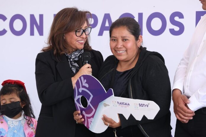Entrega la Gobernadora Cuartos-Dormitorio en Mazatecochco- AlternativaTlx Entrega la Gobernadora Cuartos-Dormitorio en Mazatecochco- AlternativaTlx
