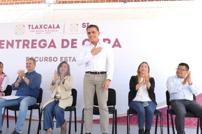 Entregan Alcalde Alfonso Sánchez y Gobernadora Lorena Cuéllar Pavimentación en Loma Bonita y el Sabinal- AlternativaTlx Entregan Alcalde Alfonso Sánchez y Gobernadora Lorena Cuéllar Pavimentación en Loma Bonita y el Sabinal- AlternativaTlx
