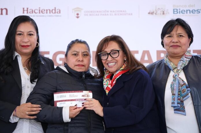 Entregan en Tlaxcala Tarjetas de la Beca Rita Cetina; Llegarán 135 MDP Bimestrales de la Federación- AlternativaTlx  