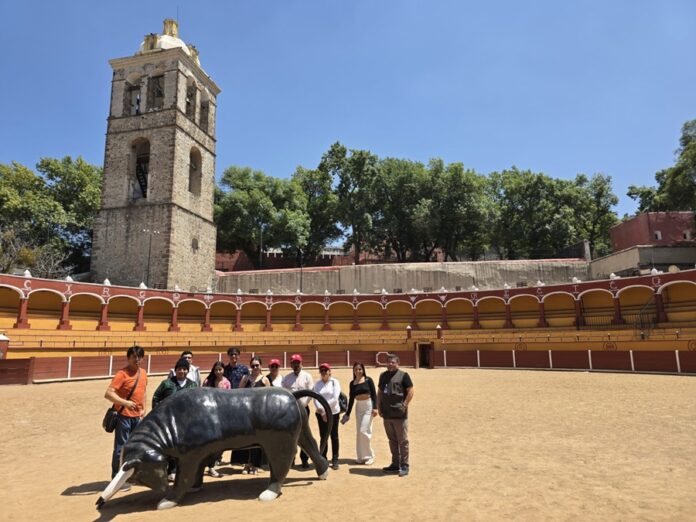 Estudiantes de movilidad en la UATx recorren zonas emblemáticas de la capital por invitación de Sector Tlaxcala - AlternativaTlx