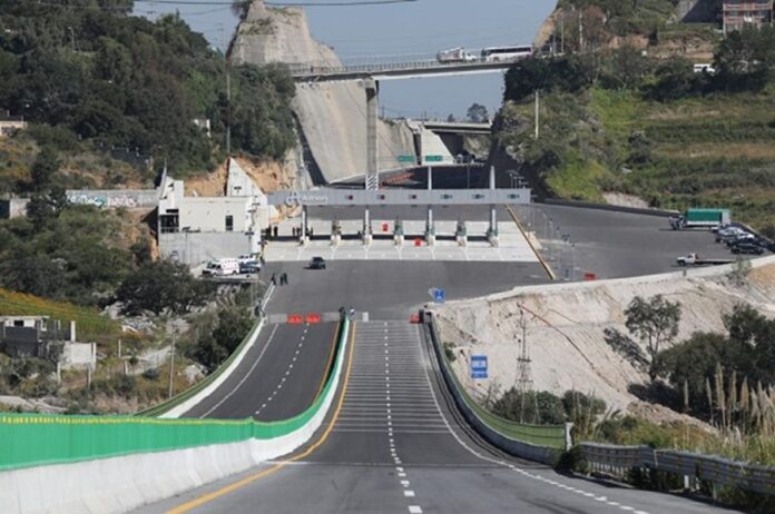 Fija SICT Periodos para Verificación Obligatoria del Autotransporte Federal - AlternativaTlx