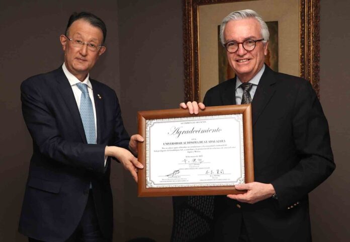Reconoce Consulado Japonés a la UAG por su 90 aniversario - AlternativaTlx