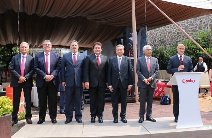 Reconoce Esteva Medina Papel de la CMIC en el Desarrollo y Crecimiento de México - AlternativaTlx