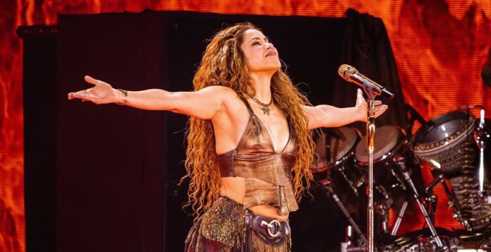 Shakira conquista Monterrey en el inicio de su gira en México - AlternativaTlx