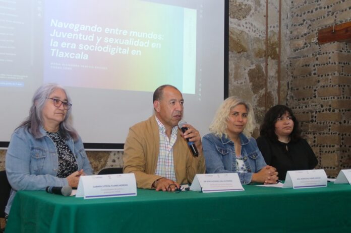 UATx y Secretaría de Cultura fomentan el diálogo en torno a la diversidad sexual - AlternativaTlx