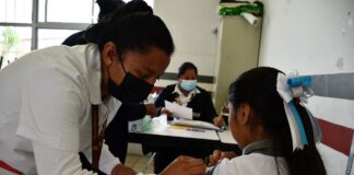 Vacunan en Tlaxcala a 12 Mil 883 Niñas Contra Virus de Papiloma Humano- AlternativaTlx 