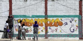 Con Exposición de Grafiti, Impulsan el Arte Urbano entre Estudiantes del COBAT- AlternativaTlx 