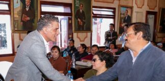 Encabeza el Presidente Municipal Alfonso Sánchez Reunión Informativa con Locatarios del Mercado Emilio Sánchez Piedras- AlternativaTlx 