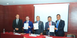 Firman Convenio de Colaboración la UATx y el Instituto de Estudios Migratorios de Texas - AlternativaTlx