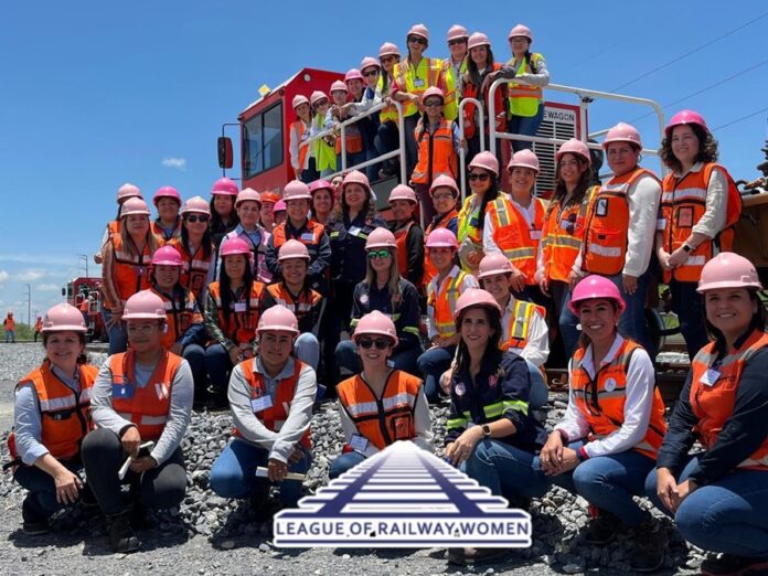 Se Fortalece la Participación de las Mujeres en todos los Ámbitos del Quehacer Ferroviario - AlternativaTlx