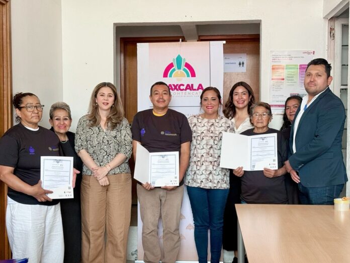 ITEA y Municipio de Tlaxcala Firman Convenio para Abrir una Plaza Comunitaria- AlternativaTlx ITEA y Municipio de Tlaxcala Firman Convenio para Abrir una Plaza Comunitaria- AlternativaTlx