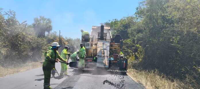Rehabilita SICT a Través del Programa Bachetón más de 43 Mil 442 Kilómetros de Carreteras en Todo el País - AlternativaTlx