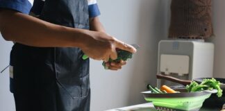 Aprende a Almacenar y Manipular Alimentos de Forma Segura Durante la Época de Calor - AlternativaTlx