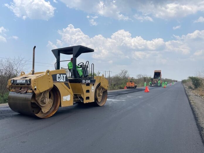 Avanza SICT en conectar a Comunidades Alejadas de Oaxaca con Caminos Artesanales y Carreteras - AlternativaTlx