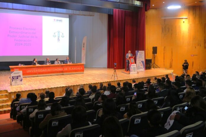 Concluyó en la UATx 1.er Seminario Permanente de Derecho Constitucional - AlternativaTlx