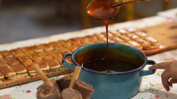 El Muégano Huamantleco es una Herencia que se Cocina en Familia y se Saborea en cada Bocado- AlternativaTlx El Muégano Huamantleco es una Herencia que se Cocina en Familia y se Saborea en cada Bocado- AlternativaTlx