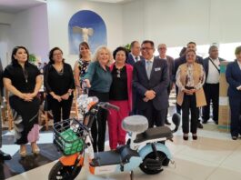Festejan UATx y STUAT a madres universitarias - AlternativaTlx