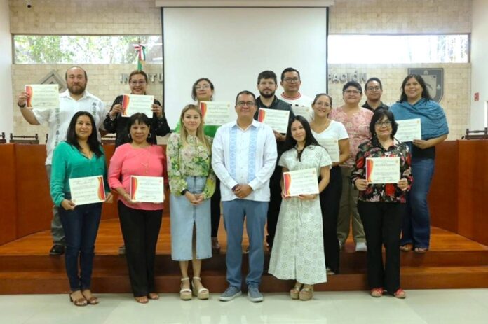 Impartió el CIJUREP-UATx curso de titulación en IEPAC de Yucatán - AlternativaTlx