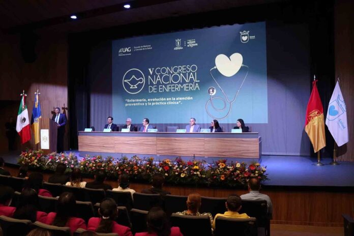Impulsan UAG y Salud Zapopan actualización profesional de la enfermería - AlternativaTlx