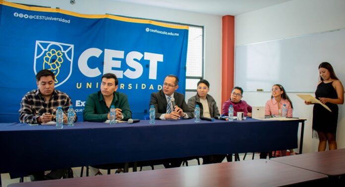 Jóvenes del CEST Participan en Casting para Producir Programas en “Radio Frecuencia Juvenil Zacatelco”- AlternativaTlx 