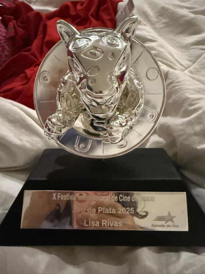 Lisa Rivas, actriz Guerrerense recibe el premio “El aro de Plata” en el Festival Internacional de Cine de Taxco - AlternativaTlx