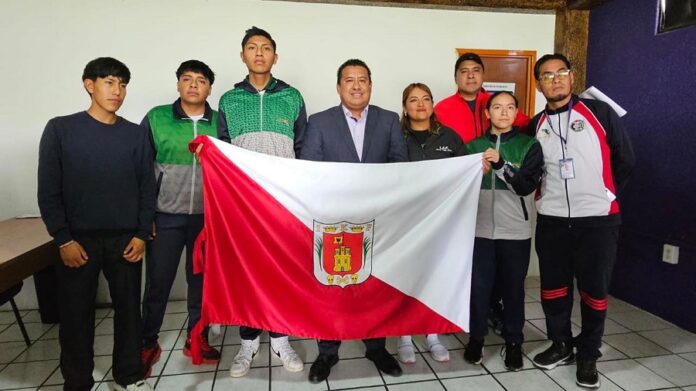 Abanderan a Tlaxcaltecas que Competirán en el XXI Encuentro Nacional Deportivo CECYTE 2025- AlternativaTlx 
