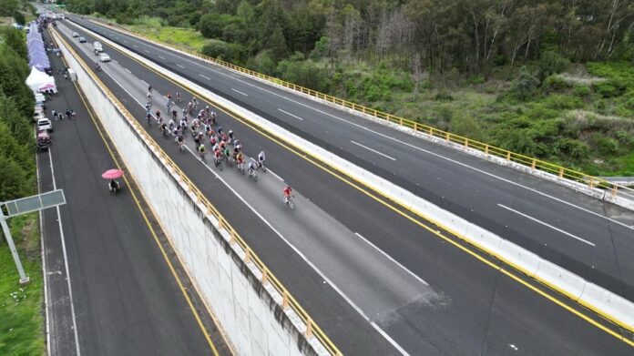 Brinda Gobierno del Estado Atención Médica a Ciclistas que Sufrieron algún Percance- AlternativaTlx 