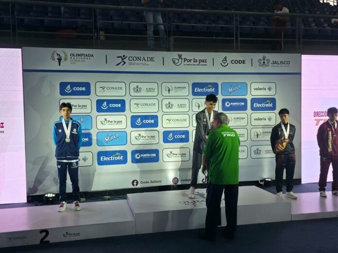 Carlos Mauricio Zecua Gana Oro para Tlaxcala en Taekwondo Juvenil en Olimpiada Nacional 2025- AlternativaTlx 