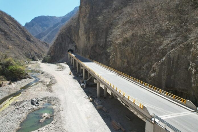 Carretera San Ignacio-Tayoltita, en Durango, estará Terminada antes de Agosto SICT - AltenativaTlx