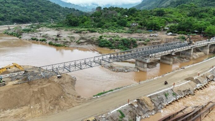 Concluye SICT en Guerrero La Instalación de Puente Provisional Metálico Tipo Bailey sobre El Río Omitlán - AlternativaTlx