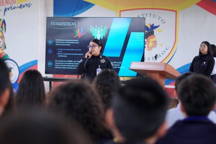 Conferencia en Zacatelco Aborda los Riesgos de la Ciberviolencia en Jóvenes- AlternativaTlx 