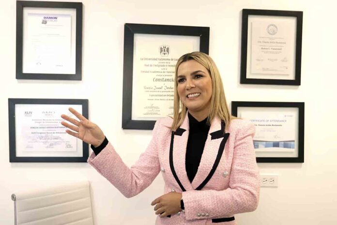 Egresada de la UAG transforma vidas desde la ortodoncia - AlternativaTlx