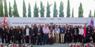 Entrega Gobernadora Apoyos Económicos y Uniformes Escolares; Reafirma Compromiso con los Niños y Jóvenes- AlternativaTlx 